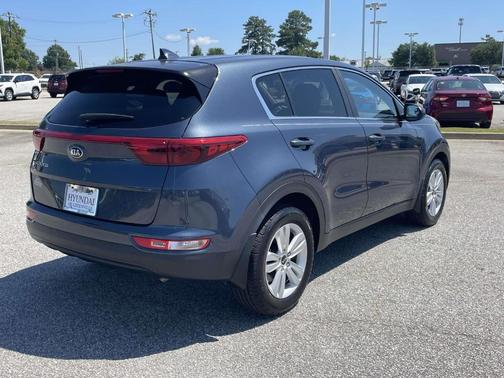 Pacific Blue 2017 Kia Sportage LX