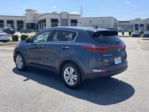Pacific Blue 2017 Kia Sportage LX