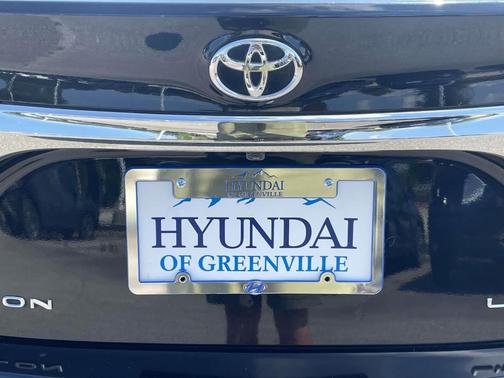 Attitude Black Metallic 2015 Toyota Avalon Limited