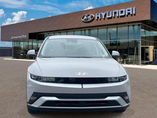 Cyber Gray 2026 Hyundai IONIQ 5 SE