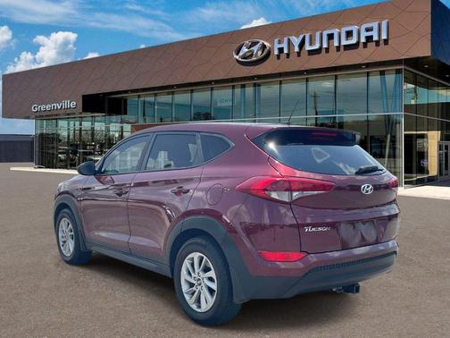 Ruby Wine 2016 Hyundai TUCSON SE
