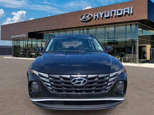 Black Pearl 2024 Hyundai TUCSON SEL
