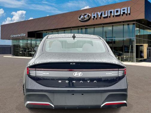 Carbon Blue 2026 Hyundai SONATA SE