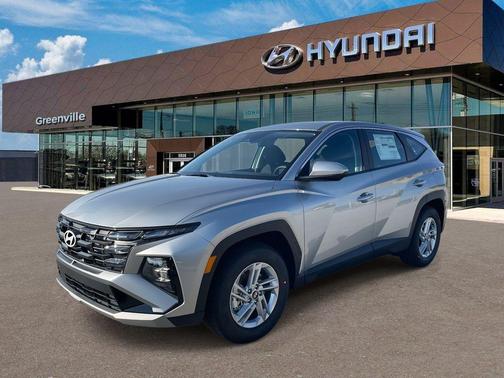 Shimmering Silver 2026 Hyundai TUCSON SE
