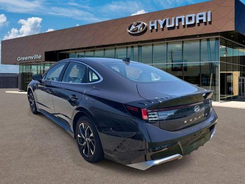 Carbon Blue 2025 Hyundai SONATA SEL