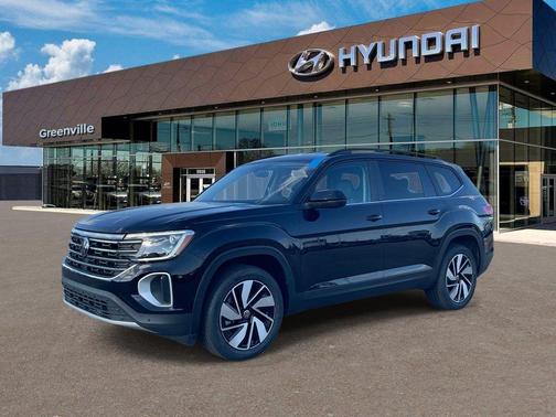 Deep Black Pearl Effect 2024 Volkswagen Atlas 2.0T SE