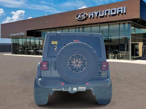 Sting Gray Clearcoat 2021 Jeep Wrangler Unlimited Rubicon 392