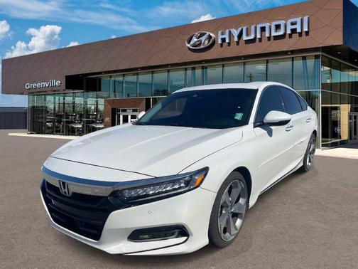 Platinum White Pearl 2019 Honda Accord Touring 2.0T