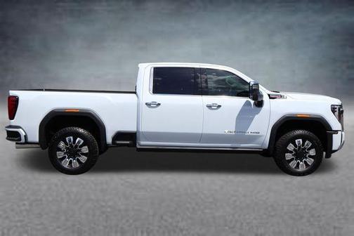 Glacier White 2026 GMC Sierra 2500 Denali