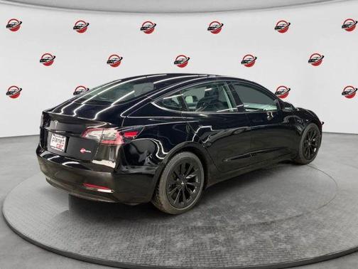 Black 2022 Tesla Model 3 Base