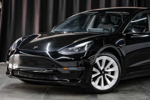 Black 2022 Tesla Model 3 Base