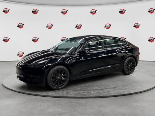 Black 2022 Tesla Model 3 Base