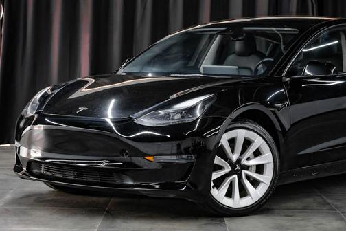 Black 2022 Tesla Model 3 Base