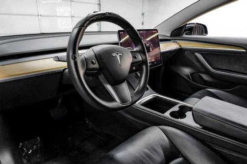 Black 2022 Tesla Model 3 Base