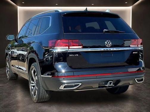 Deep Black Pearl Effect 2021 Volkswagen Atlas 3.6L SEL Premium