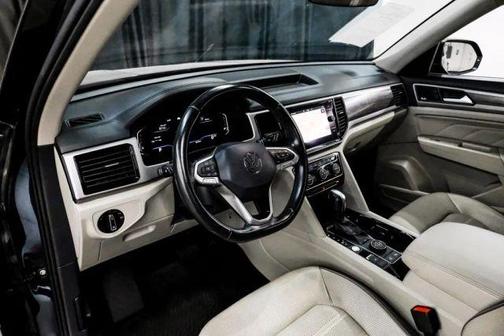 Deep Black Pearl Effect 2021 Volkswagen Atlas 3.6L SEL Premium