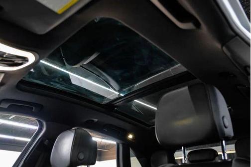 Silver Metallic 2017 Porsche Macan S