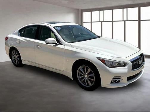Majestic White 2016 INFINITI Q50 3.0T Premium