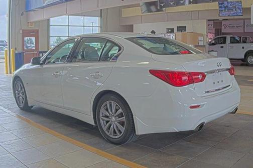 Majestic White 2016 INFINITI Q50 3.0T Premium