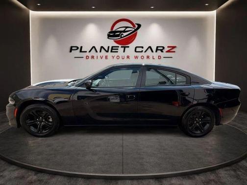 Pitch Black Clearcoat 2023 Dodge Charger SXT