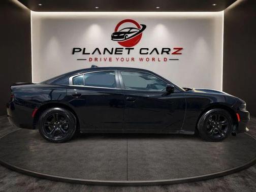Pitch Black Clearcoat 2023 Dodge Charger SXT