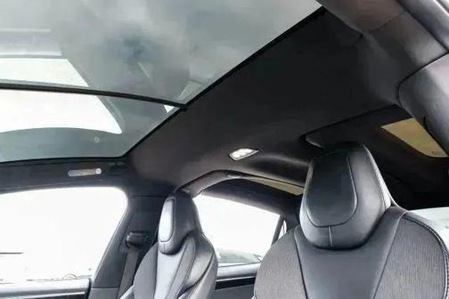Gray 2018 Tesla Model X 75D