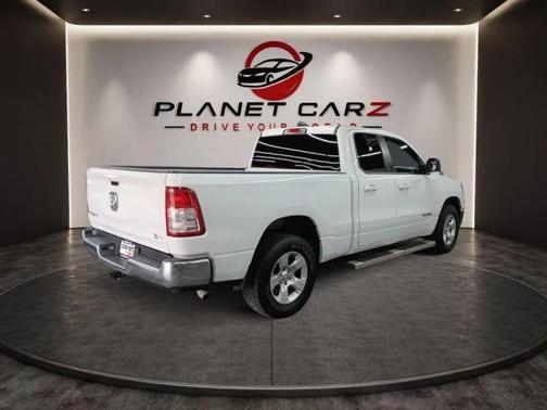 Bright White Clearcoat 2021 RAM 1500 Big Horn