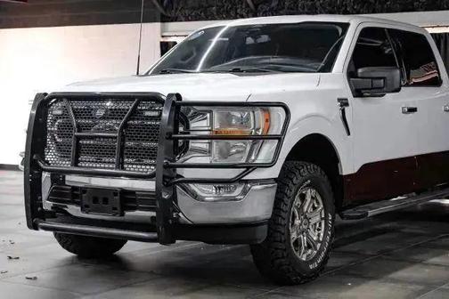 Oxford White 2022 Ford F-150 XLT