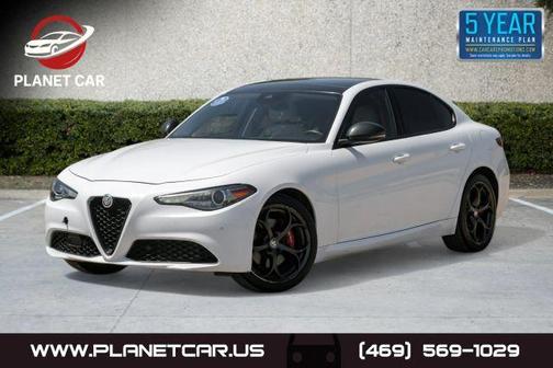2019 Alfa Romeo Giulia Base