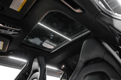 2017 Porsche Panamera 4S