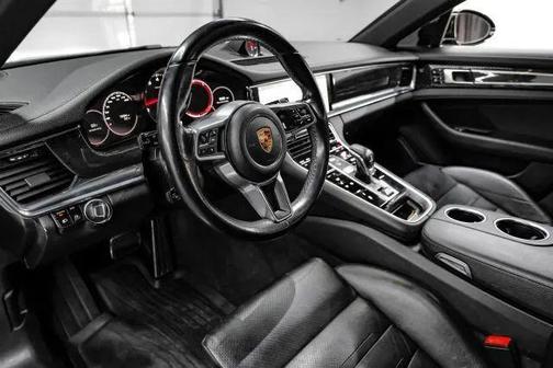 2017 Porsche Panamera 4S