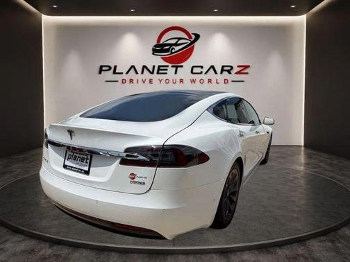Pearl White 2019 Tesla Model S 100D