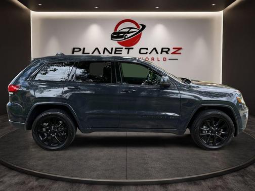 Rhino Clearcoat 2017 Jeep Grand Cherokee Altitude