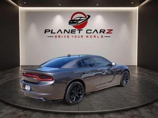 Granite Crystal Clearcoat Metallic 2018 Dodge Charger R/T