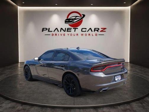 Granite Crystal Clearcoat Metallic 2018 Dodge Charger R/T