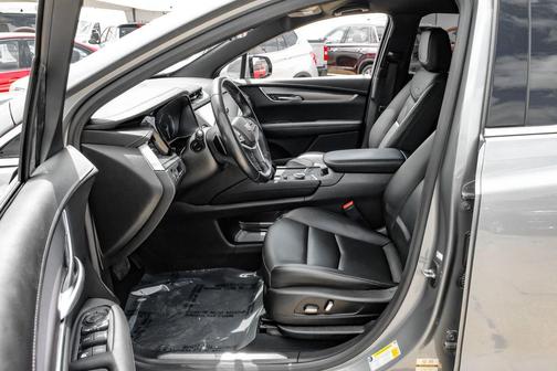 Silver Metallic 2023 Cadillac XT5 Luxury