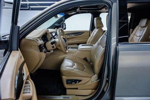 Bronze Dune Metallic 2018 Cadillac Escalade ESV Platinum