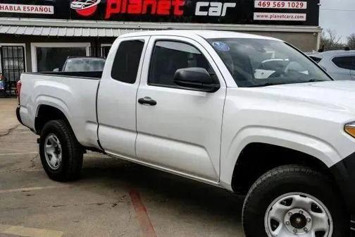 2022 Toyota Tacoma SR