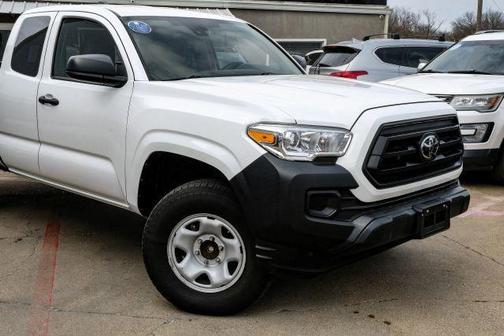 2022 Toyota Tacoma SR