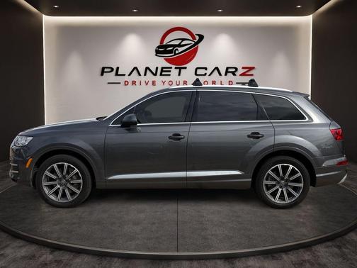 Samurai Gray Metallic 2019 Audi Q7 45 Premium Plus
