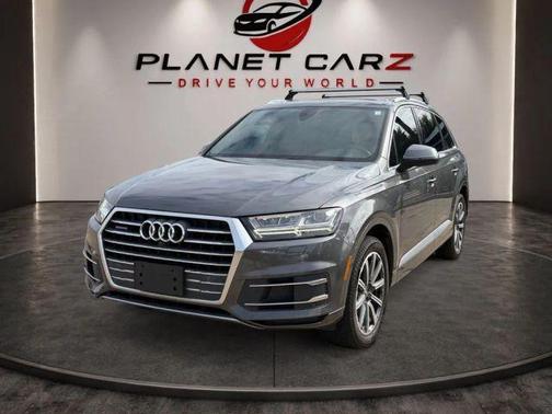 Samurai Gray Metallic 2019 Audi Q7 45 Premium Plus