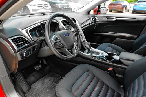 Ruby Red Metallic 2016 Ford Fusion SE