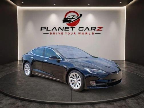 Black 2016 Tesla Model S 85D