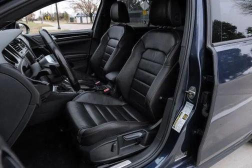 2016 Volkswagen Golf GTI SE