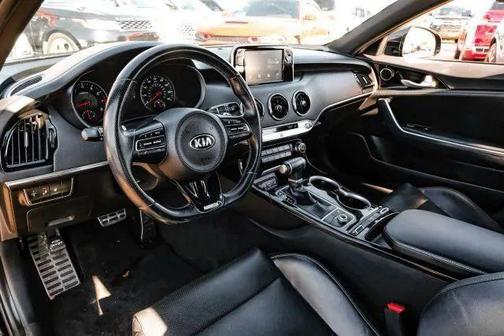 2021 Kia Stinger GT-Line