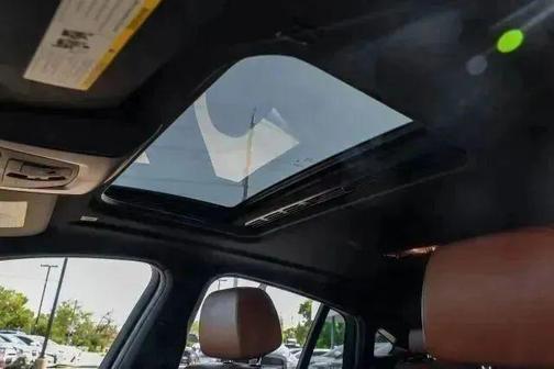 Black Sapphire Metallic 2016 BMW X4 M40i