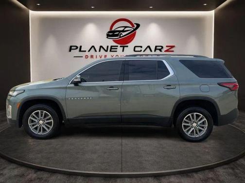 Silver Sage Metallic 2022 Chevrolet Traverse LT Cloth