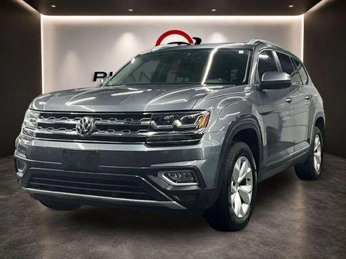 Platinum Gray Metallic 2018 Volkswagen Atlas 3.6L SEL
