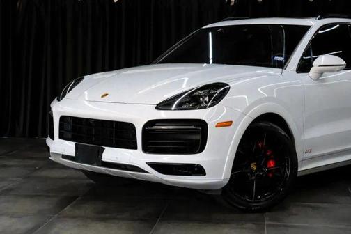 White 2021 Porsche Cayenne GTS