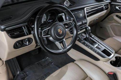 2019 Porsche Macan S
